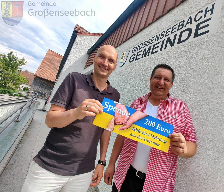 Spendenübergabe "Tanz in den Mai" für die Flüchtlingshilfe