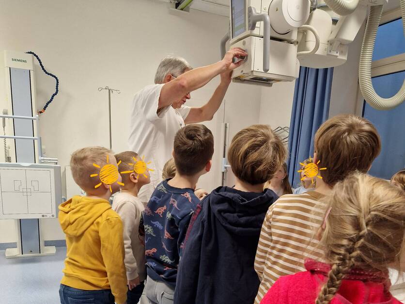Besuch der Seebachwichtel im Waldkrankenhaus Erlangen