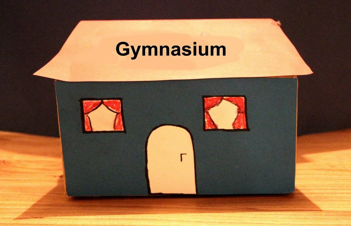 Schule Gymnasium (Symbolbild)