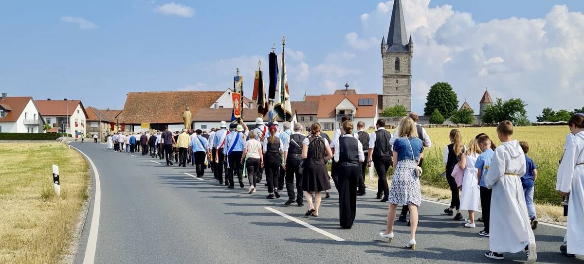 Fronleichnamsprozession in Hannberg